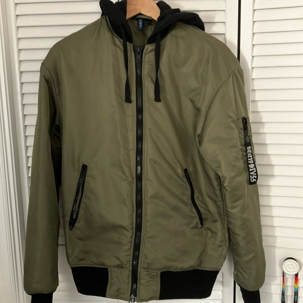 H&M DIVIDED bomber jacket with hood